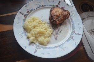 Mashed potatoes on dinner plate